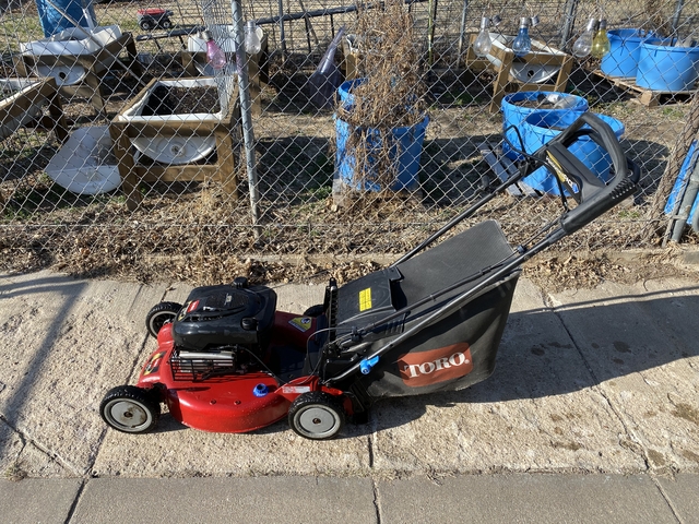 Pending Toro Self Propelled Mower With Bag Works Great Nex Tech