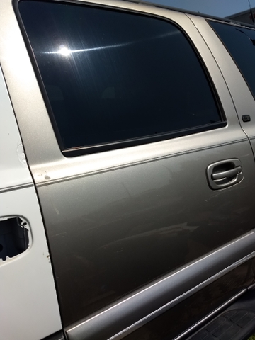 1999-2002 Chevy suburban Left rear door suburban - Nex-Tech Classifieds