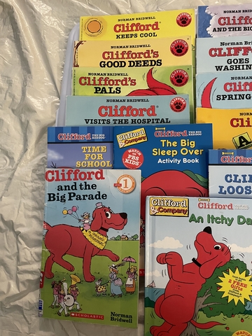 20 Clifford The Big Red Dog Books - Nex-Tech Classifieds