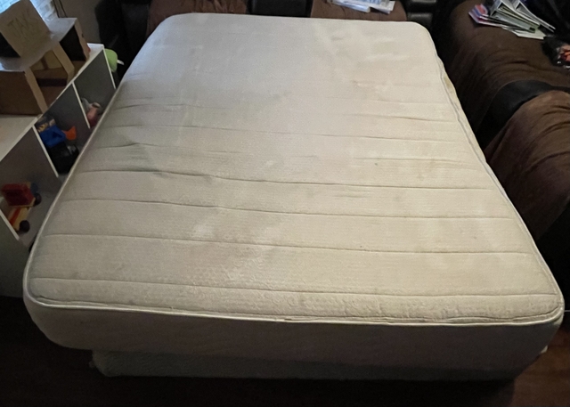 Queen size mattress, box spring & frame - Nex-Tech Classifieds