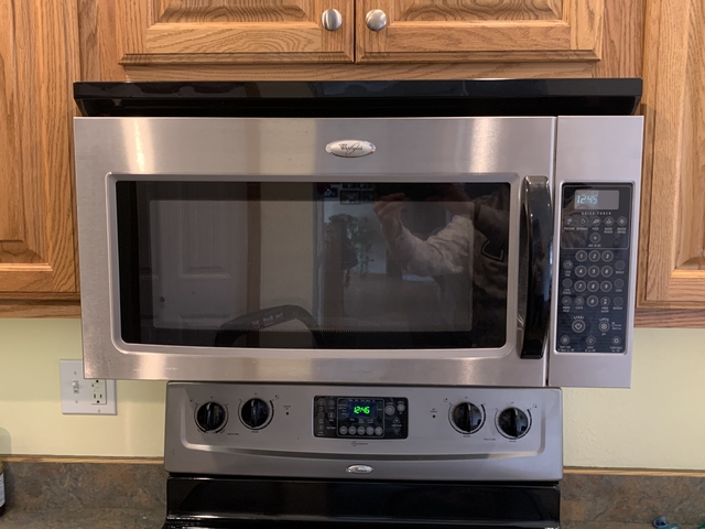 White Kenmore Mounted Microwave - Nex-Tech Classifieds