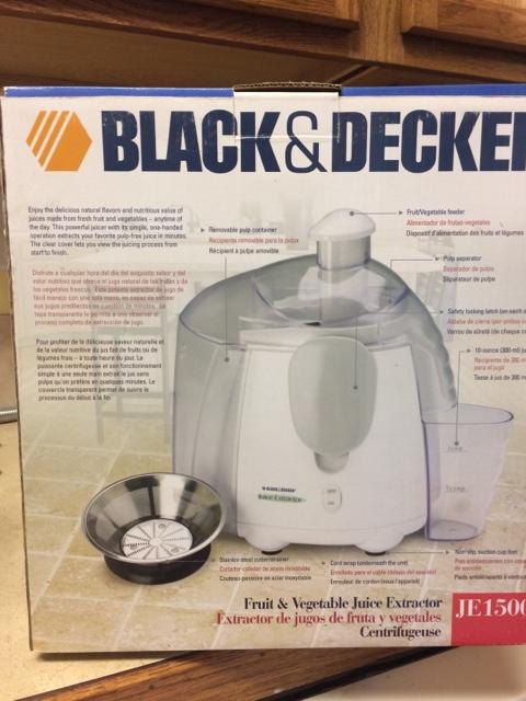 Black & Decker Fruit and Vegetable Juice Extractor JE1500