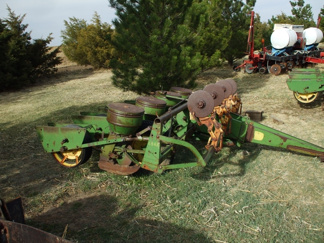 John Deere 494a Corn Planter Nex Tech Classifieds 2927