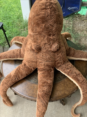 giant stuffed octopus
