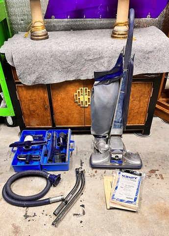 KIRBY VACUUM CLEANER UPRIGHT G4D W/TOOLS