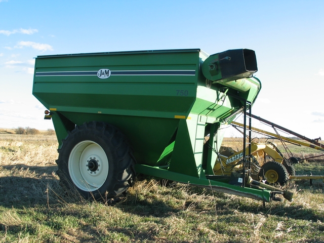 Grain Cart Scales - J&M Manufacturing