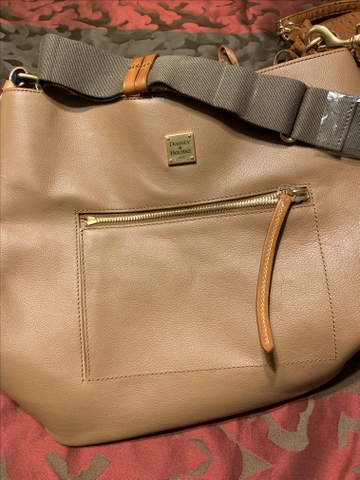 dooney and bourke bags price