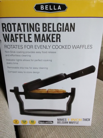 Bella Rotating Waffle Maker 