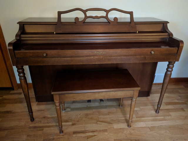 Craigslist deals upright piano