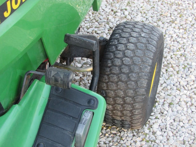 John Deere LX176 Hydro 14 H.P. 38 inch cut mower - Nex ...