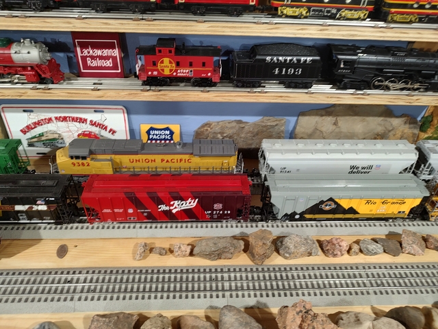 Model Trains O Scale Collection - Nex-Tech Classifieds