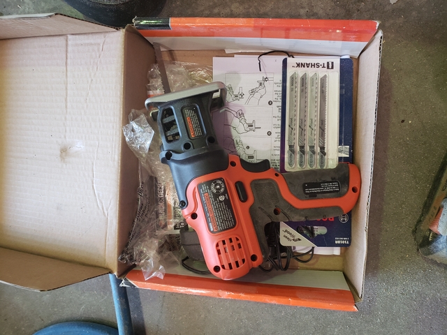 Black and Decker Navigator Saw and Jigsaw - Nex-Tech Classifieds