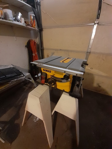 SOLD Dewalt 8.25in portable table saw