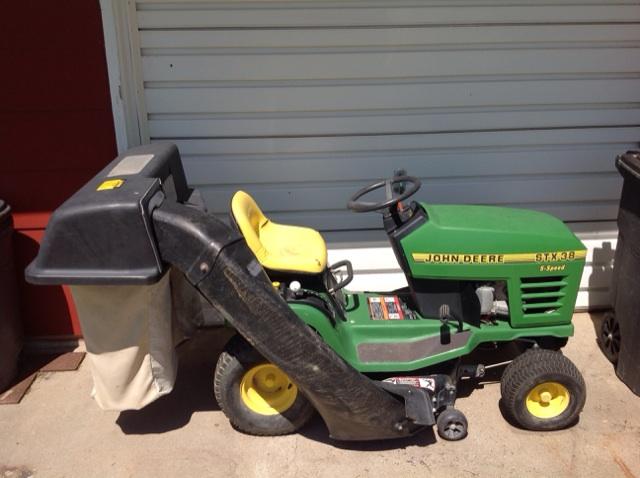 John deere 2024 38 inch bagger