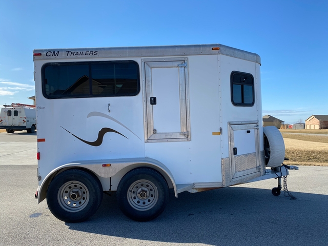 2003 CM Odyssey 2 Horse Trailer. PENDING - Nex-Tech Classifieds