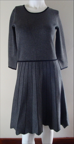Danny & Nicole Gray & Black Sweater Dress - Nex-Tech Classifieds
