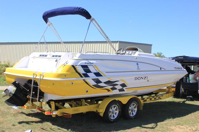 Donzi Z23 Sport Deck Boat Nex Tech Classifieds