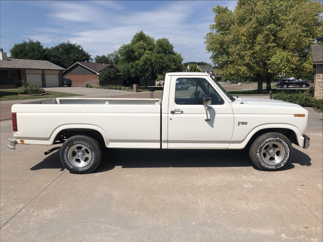 Sold 1986 Ford F150 64 740 Miles
