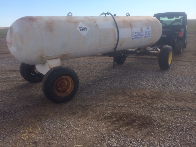 Anhydrous tank converted to liquid fertilizer tank for sale - Nex-Tech ...