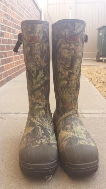 size 14 hunting boots