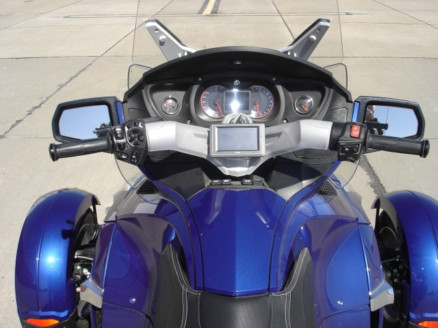 2012 Can-Am Spyder RTS-SM5 - Nex-Tech Classifieds