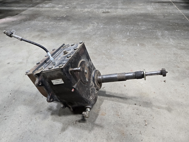 Gleaner Combine R series rotor gearbox - Nex-Tech Classifieds