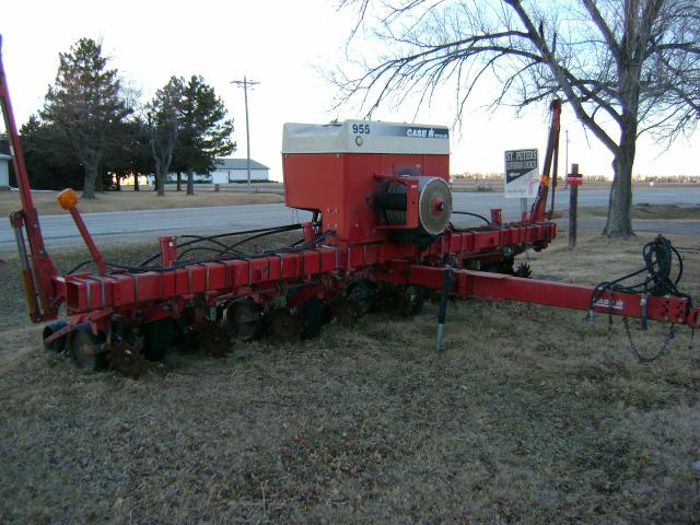 Case Ih 955 8 Row Planter Nex Tech Classifieds 5479