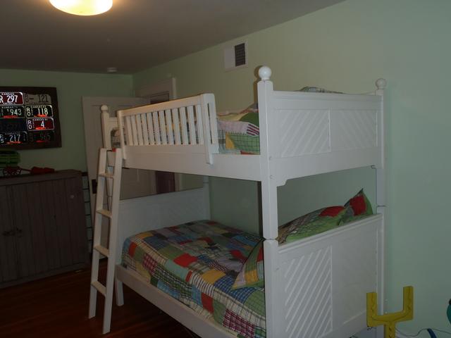 Twin Bunk Bed By Vermont Tubbs Nex Tech Classifieds