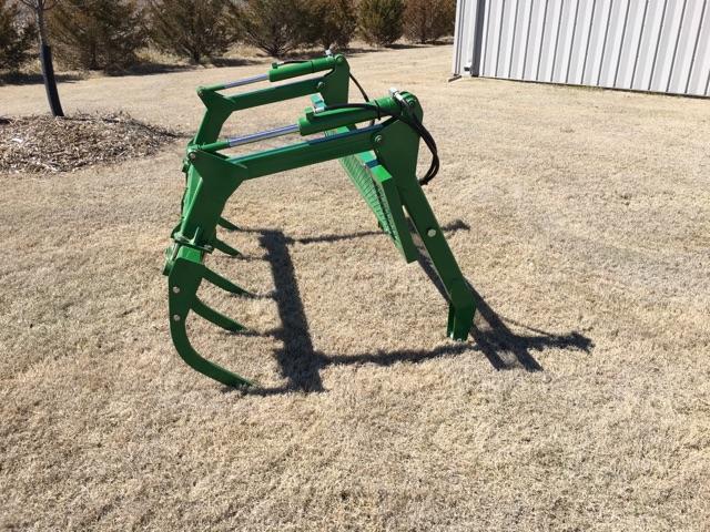 John Deere 5 Tine Grapple Forks 600 700 series loader DiscoverStuff John Deere 5 Tine Grapple Forks 600 700 series loader DiscoverStuff
