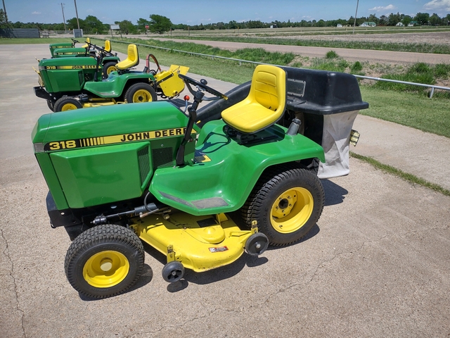 1988 JOHN DEER 318 W/46' DECK & OVERHAULED ENGINE & BAGGER - Nex-Tech ...