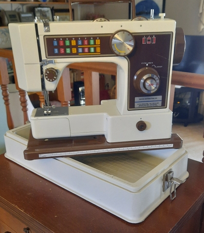 Sewing machine - Nex-Tech Classifieds