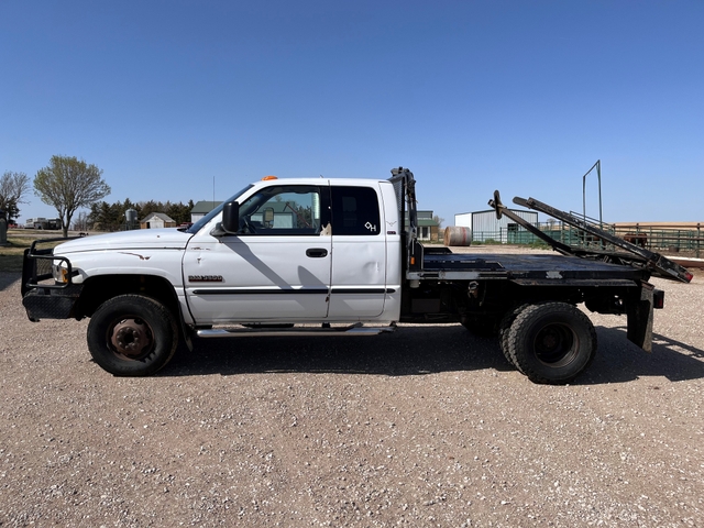 2001 Dodge Ram 3500 Bale Bed Pickup - Nex-Tech Classifieds