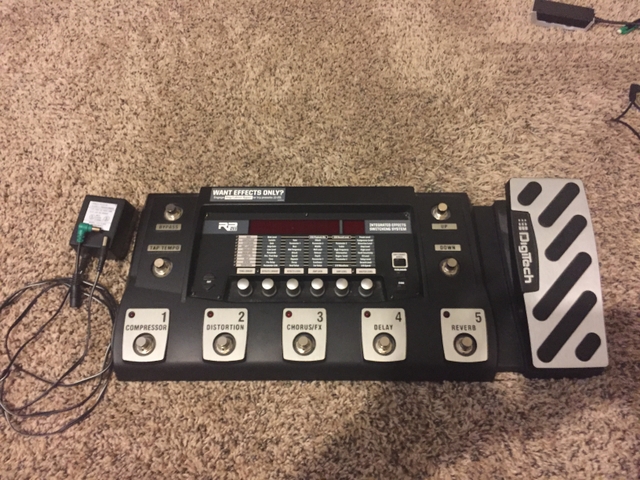 SOLD - Digitech RP500 guitar multi-effects board /w power supply