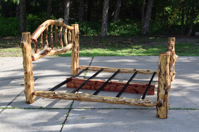 Custom Cedar Log Bed King Size Nex, King Size Log Bed