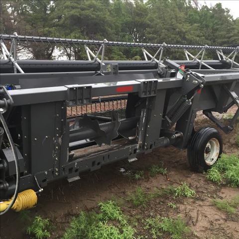 Agco Gleaner 5100 36' Draper Header - Nex-Tech Classifieds