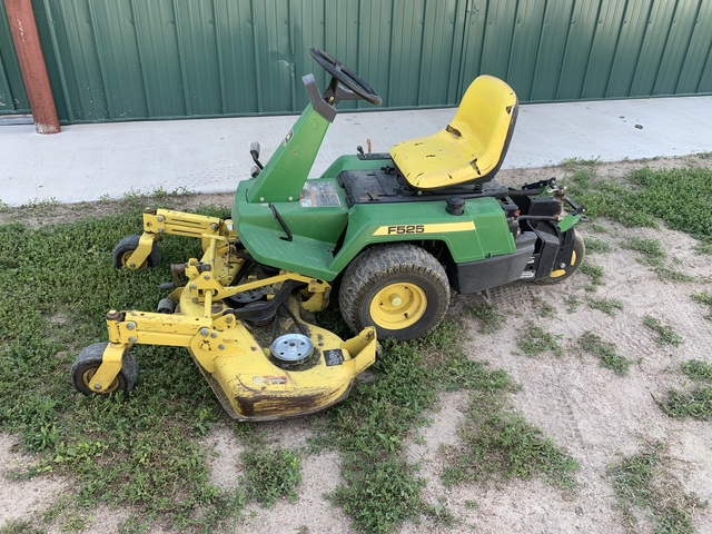 525 JD mower - Nex-Tech Classifieds