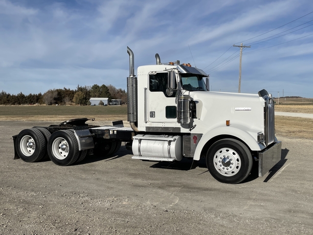 2002 Kenworth W900l Daycab Nex Tech Classifieds 