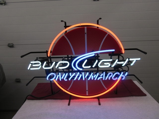 Bud Light 