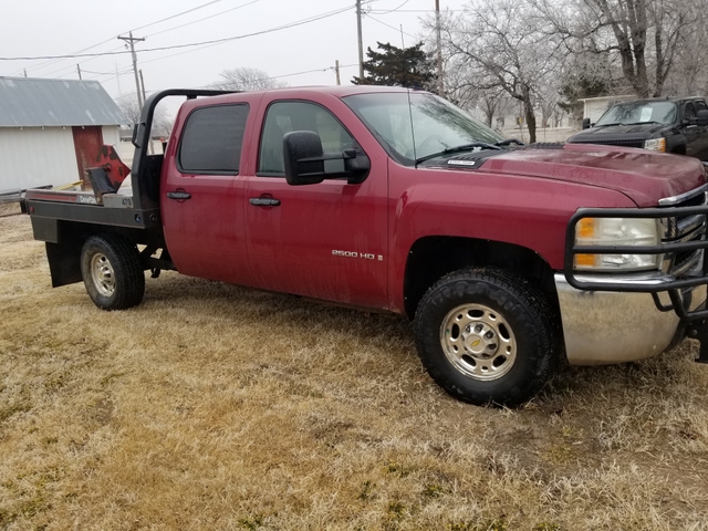 2007 Chevy 2500HD Diesel Deweze bale bed - Nex-Tech Classifieds