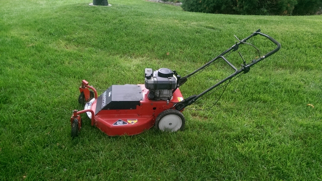 Snapper Self Propelled Bag Mower 26 6.0 HP Subaru Robin