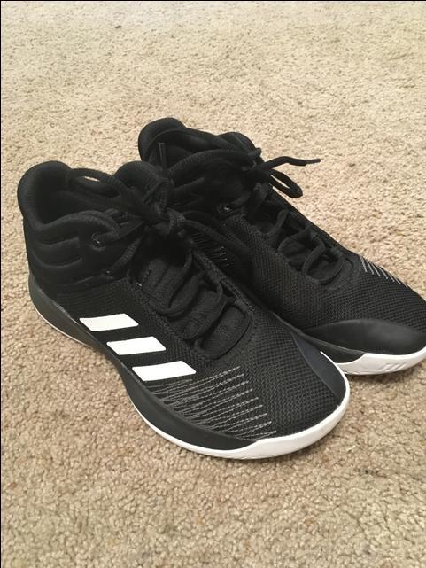 size 6 youth basketball shoes