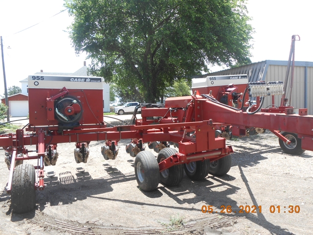 Case Ih 955 12 Row Cyclo Planter Nex Tech Classifieds 8690