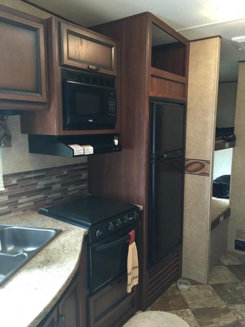 2014 25 CrossRoads Zinger 5th Wheel - Nex-Tech Classifieds