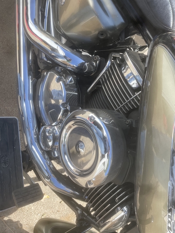 2003 yamaha v star 1100 oil capacity