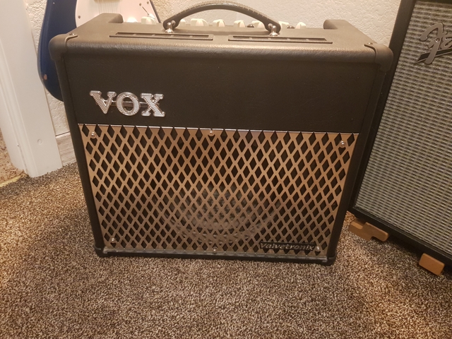 Vox VT30 Guitar Amp - Nex-Tech Classifieds