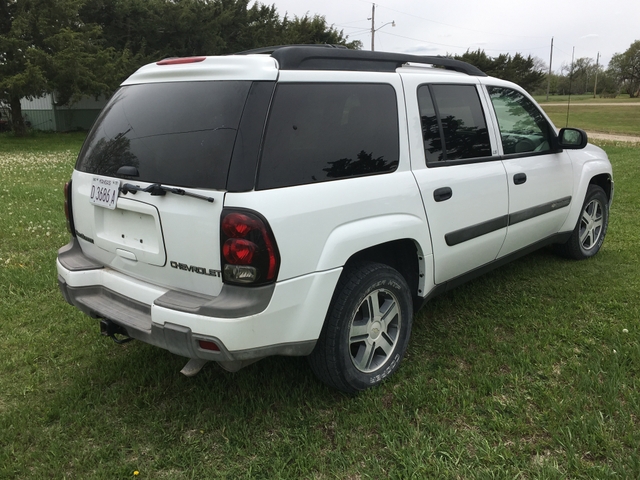 2004 Chevy Trailblazer LS 4X4 Nex Tech Classifieds   Listing Pic 1657721 1557524047 LTrWWn3 