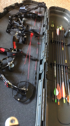 left handed compound bow