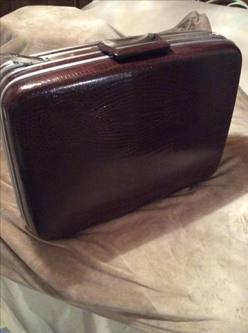 Vintage Samsonite hard side luggage - Nex-Tech Classifieds