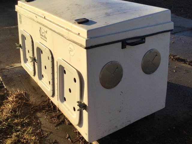 Fiberglass dog box outlet sale