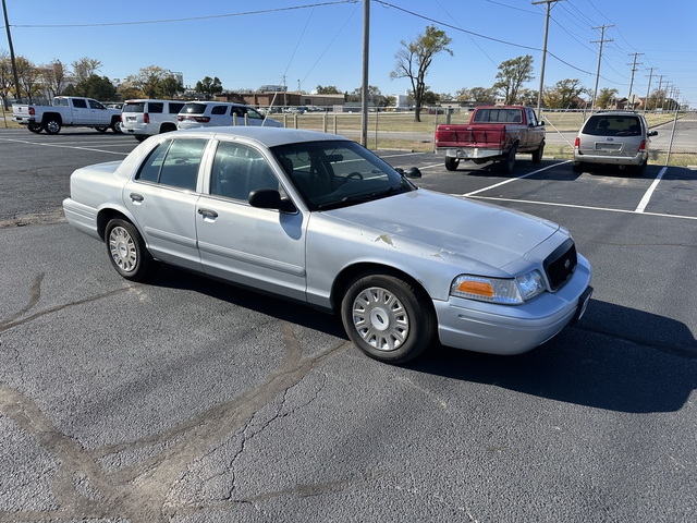 2003 Ford Crown Vic - Nex-Tech Classifieds